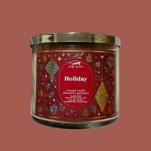 Bath and Body Works Holiday Scented Candle